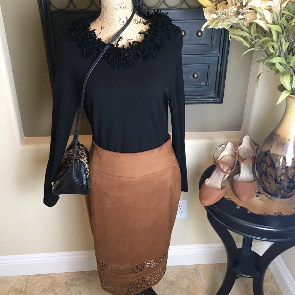 THELIA SODI CAMEL SUEDE SKIRT